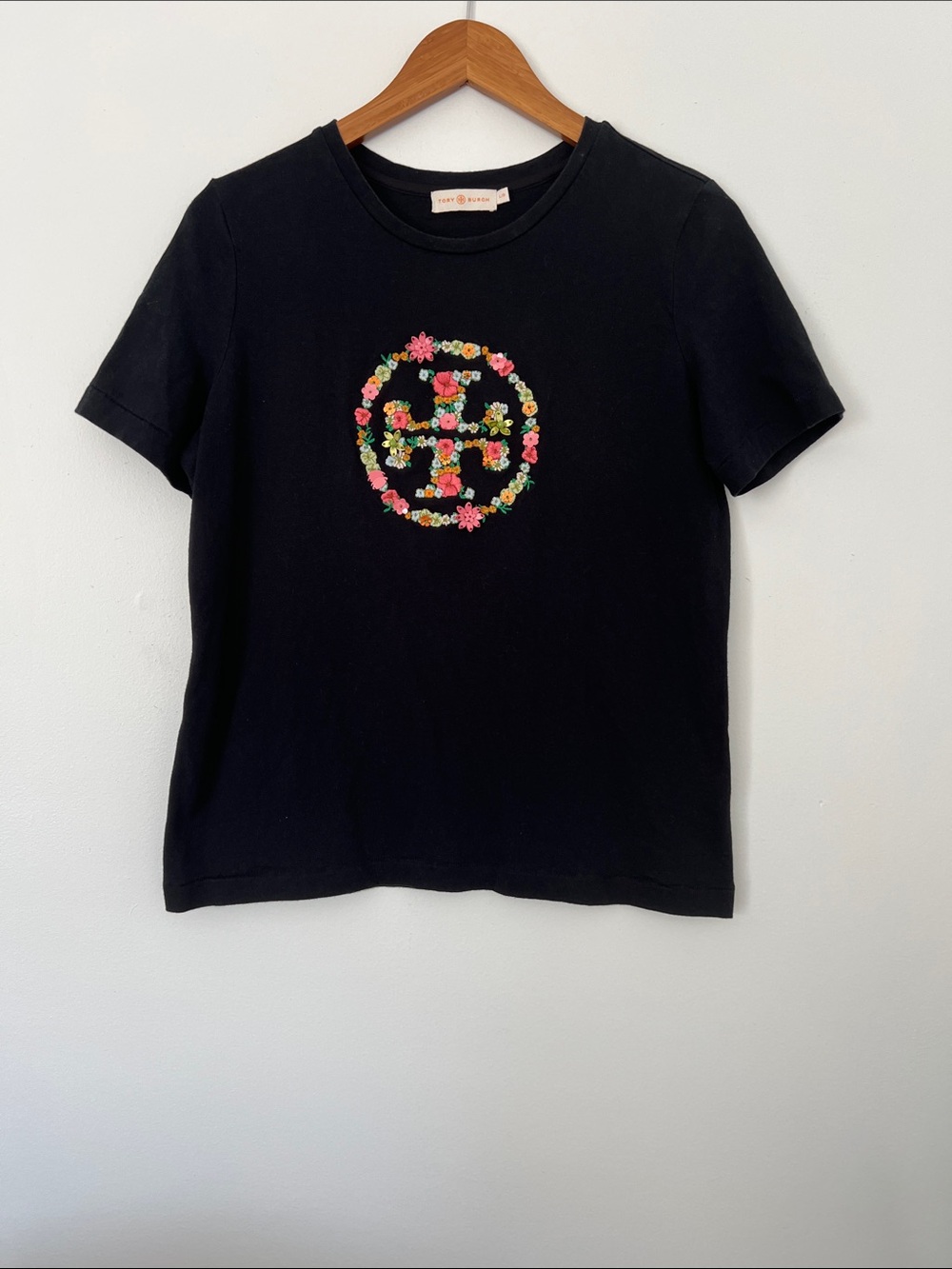 Tory Burch Black Short-Sleeve Tee with Colorful Floral Logo - Picture 2 of 11